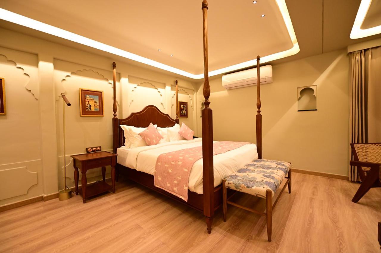 Hotel The Red Pier By Downtown Udaipur Exterior foto
