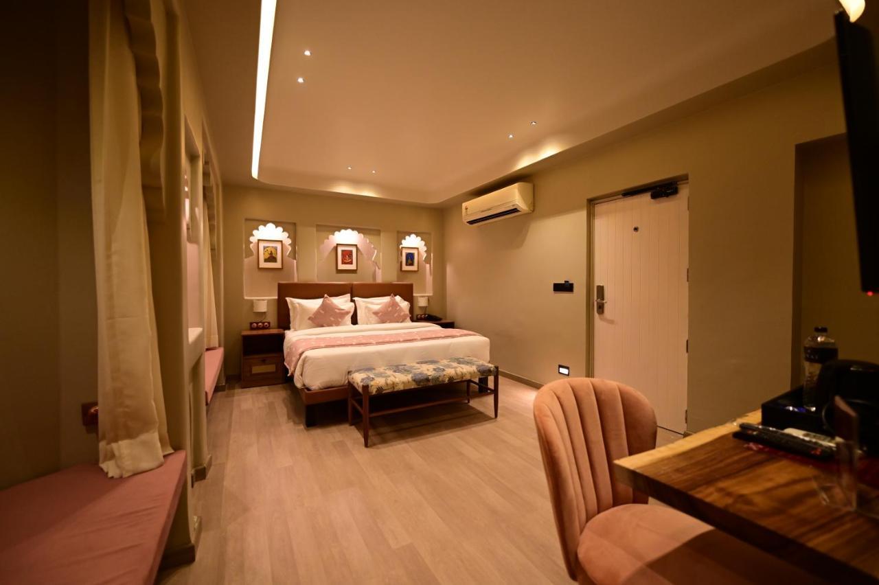 Hotel The Red Pier By Downtown Udaipur Exterior foto