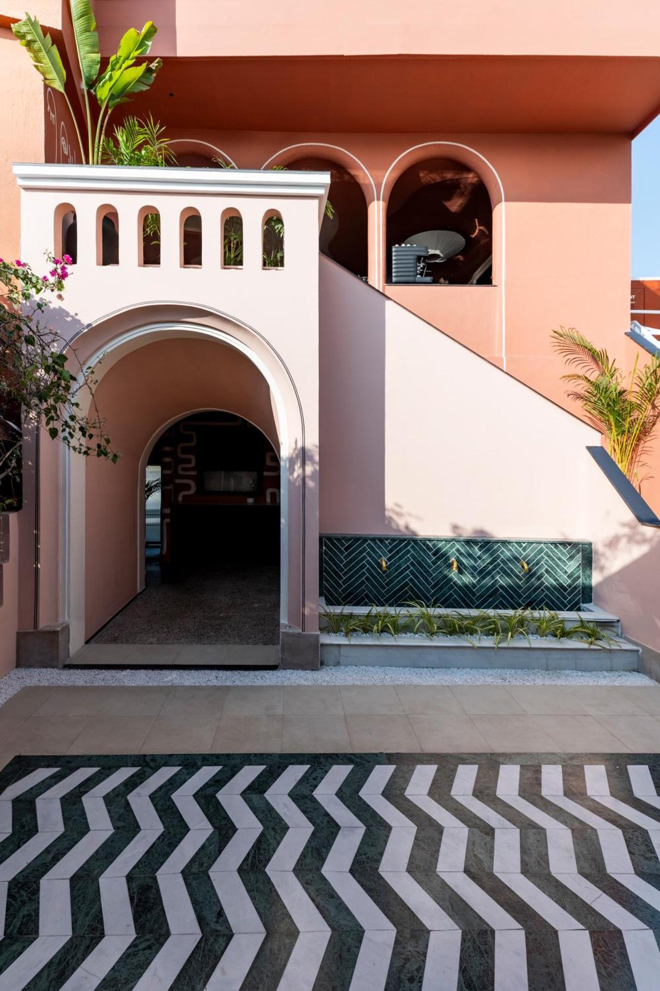 Hotel The Red Pier By Downtown Udaipur Exterior foto